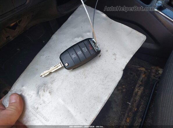 3KPFK4A71JE185093 2018 KIA FORTE Brown Widok deski rozdzielczej