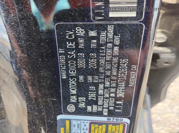 3KPFK4A71JE263436 2018 KIA FORTE Black Widok komory silnika