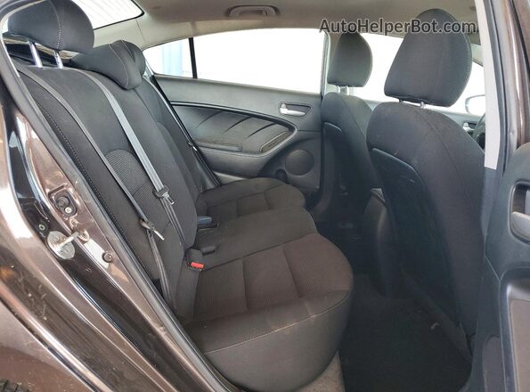 3KPFK4A74HE090411 2017 KIA FORTE Gray უკანა სავარძლების ხედი