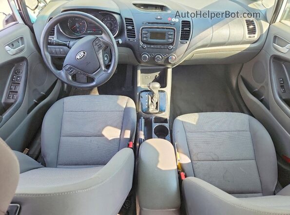 3KPFK4A75HE157775 2017 KIA FORTE White Dashboard view