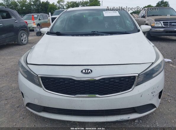 3KPFL4A70JE245197 2018 KIA FORTE White Vista frontal