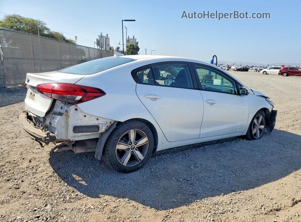 3KPFL4A79JE193956 2018 KIA FORTE White უკანა მარჯვენა