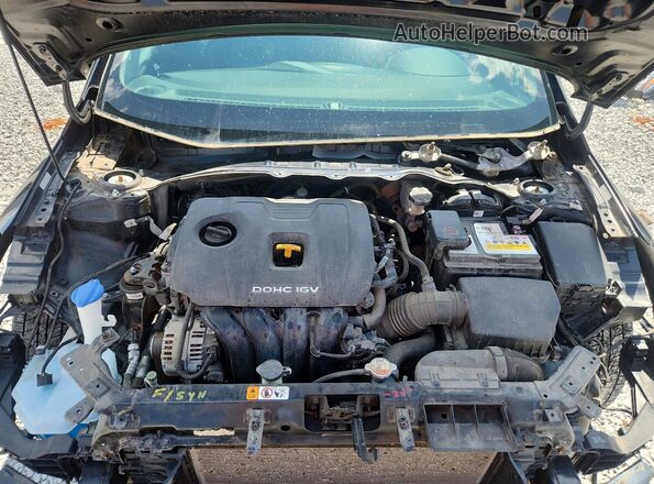 3KPFL4A7XJE246714 2018 KIA FORTE Black უკანა სალონის ხედი