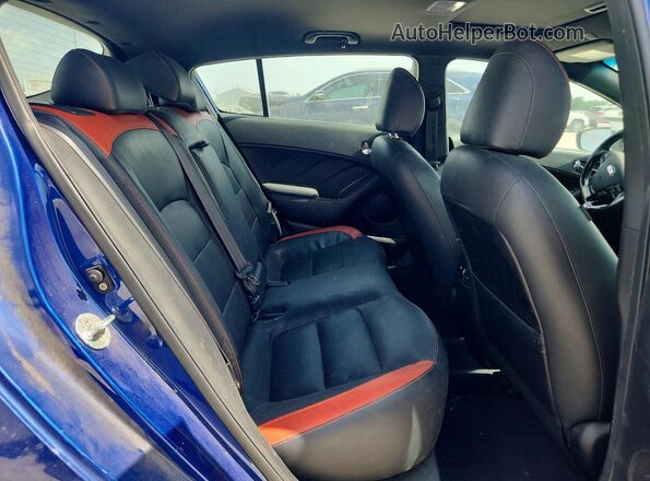3KPFN5A39HE064459 2017 KIA FORTE Blue უკანა სავარძლების ხედი
