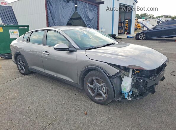 3KPFT4DE1TE311432 2026 KIA K4 Silver წინა მარჯვენა