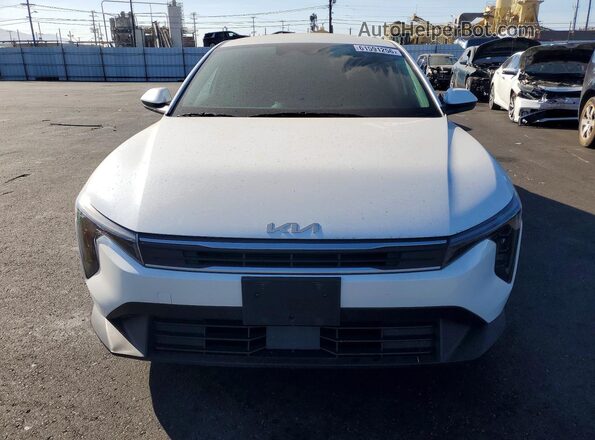 3KPFT4DE2SE091670 2025 KIA K4 White წინა ხედი