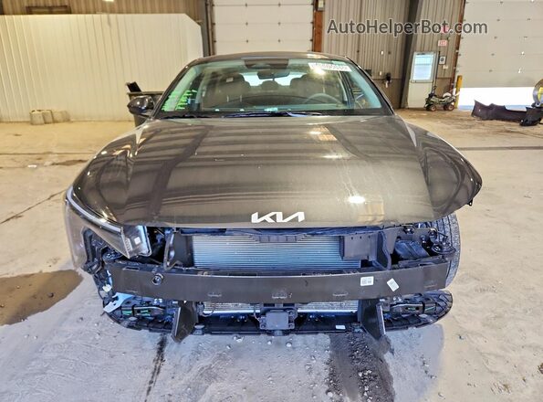 3KPFT4DE2TE249197 2026 KIA K4 Charcoal Widok z przodu