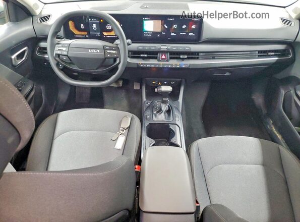 3KPFT4DE3SE019683 2025 KIA K4 Gray წინა პანელის ხედი