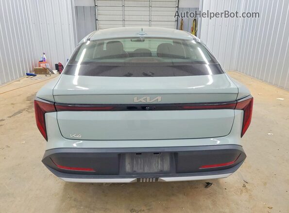 3KPFT4DE3SE019683 2025 KIA K4 Gray უკანა ხედი