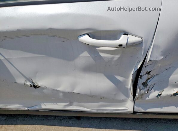 3KPFT4DE3SE164934 2025 KIA K4 White წინა სალონის ხედი