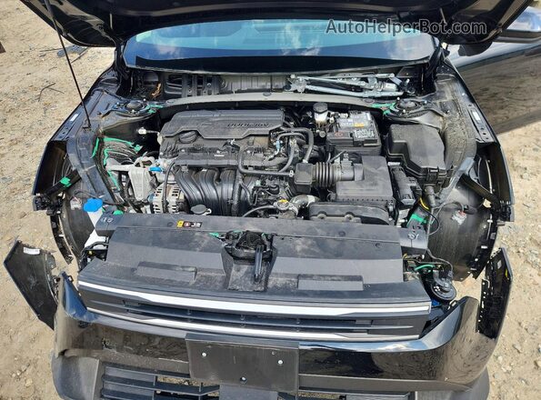 3KPFT4DE4TE252747 2026 KIA K4 Black Вид задньої частини салону
