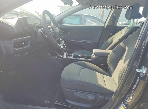 3KPFT4DE5SE061000 2025 KIA K4 Gray წინა სალონის ხედი