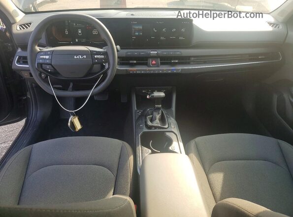 3KPFT4DE5SE061000 2025 KIA K4 Gray წინა პანელის ხედი