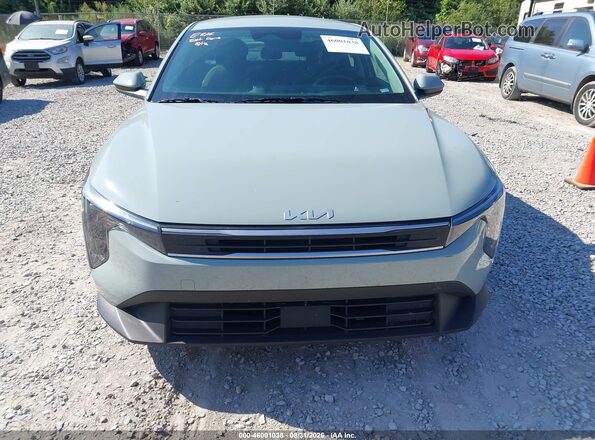 3KPFT4DE6TE258565 2026 KIA K4 Gray ხელსაწყოთა პანელის ხედი