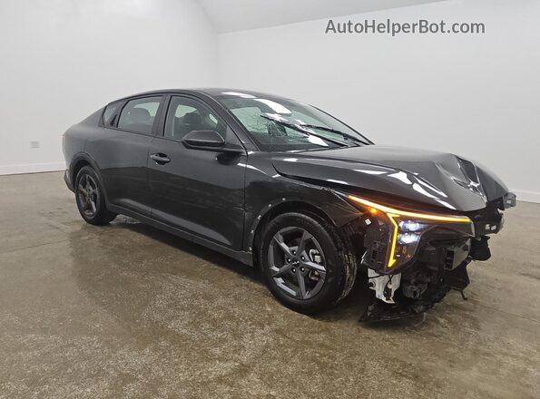 3KPFT4DE7SE182773 2025 KIA K4 Black 