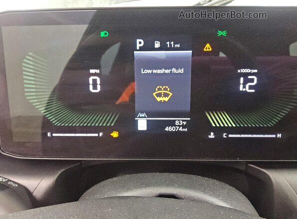 3KPFT4DE7SE182773 2025 KIA K4 Black Սարքավորումների վահանակի տեսք