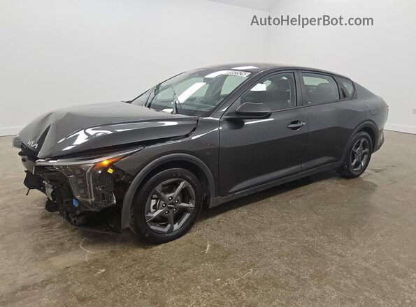 3KPFT4DE7SE182773 2025 KIA K4 Black 