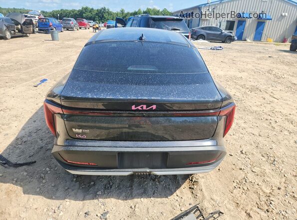 3KPFT4DE8SE021851 2025 KIA K4 Черный Вид сзади