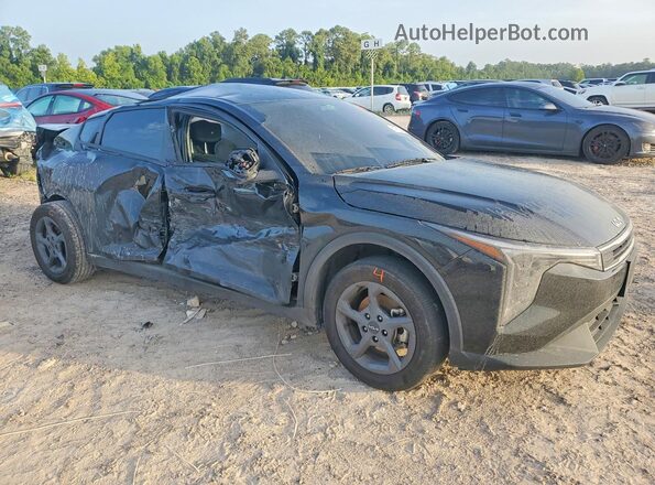 3KPFT4DE8SE090751 2025 KIA K4 Черный Передняя правая четверть