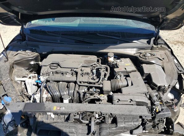 3KPFT4DE8SE115504 2025 KIA K4 Black Widok wnętrza z tyłu