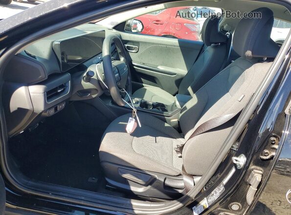 3KPFT4DE8SE115504 2025 KIA K4 Black Widok wnętrza z przodu