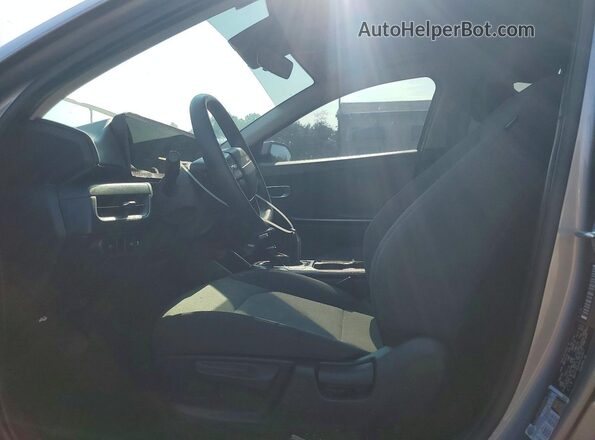 3KPFT4DEXSE024847 2025 KIA K4 Gray Front interior view