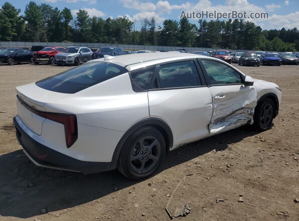 3KPFT4DEXSE220528 2025 KIA K4 Белый 