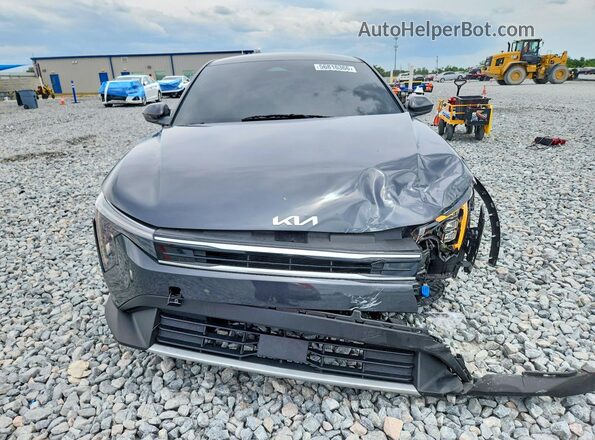3KPFU4DE2SE020398 2025 KIA K4 Charcoal წინა ხედი
