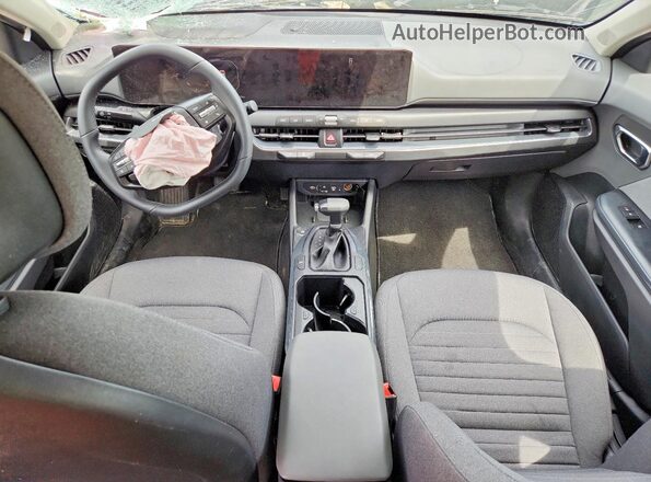 3KPFU4DE7SE056944 2025 KIA K4 Black Вид панелі приладів