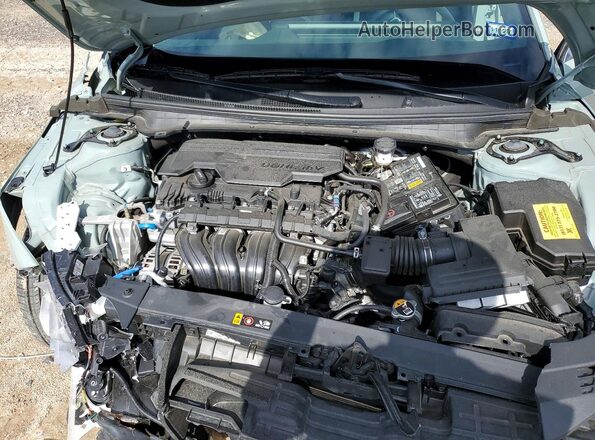 3KPFW4DE5SE220749 2025 KIA K4 Teal უკანა სალონის ხედი