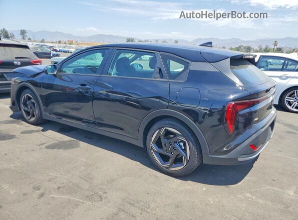 3KPFX5DE1TE337054 2026 KIA K4 Black Rear left