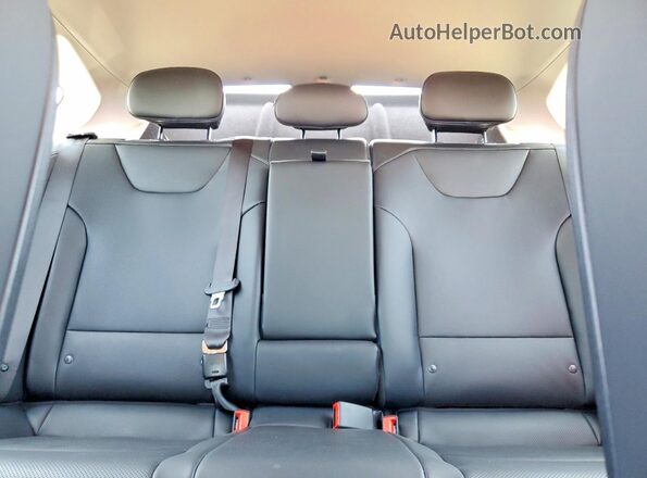 3KPFX5DE1TE337054 2026 KIA K4 Black Rear seats view