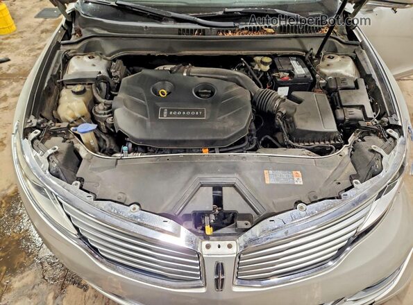 3LN6L2J94GR618552 2016 LINCOLN MKZ Silver Вид задньої частини салону