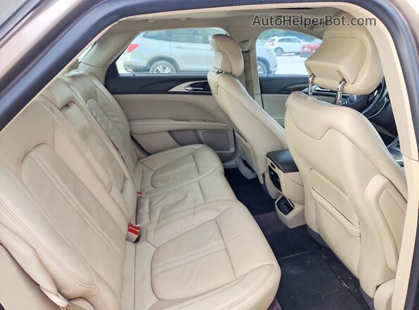 3LN6L5C99JR621193 2018 LINCOLN MKZ Золотой Вид задних сидений