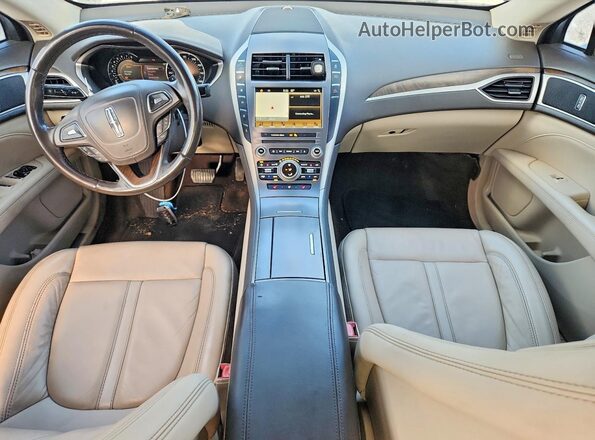 3LN6L5C99JR621193 2018 LINCOLN MKZ Золотой Вид панели приборов