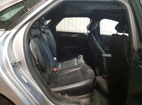 3LN6L5LUXLR623168 2020 LINCOLN MKZ Silver უკანა სავარძლების ხედი
