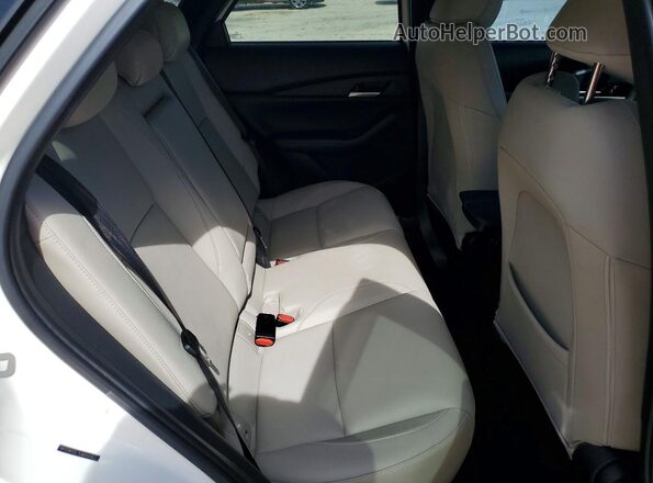 3MVDMADL7LM140062 2020 MAZDA CX-30 Белый Вид задней части салона