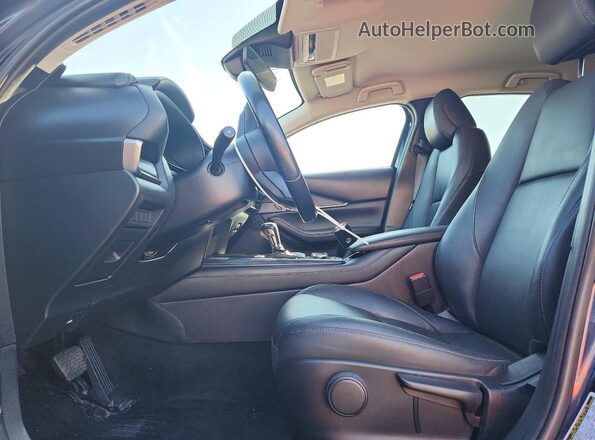 3MVDMBBL1MM249885 2021 MAZDA CX-30 Blue Вид салону спереду