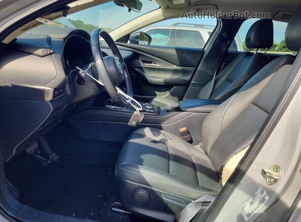 3MVDMBBM5SM760974 2025 MAZDA CX-30 Gray Вид салону спереду