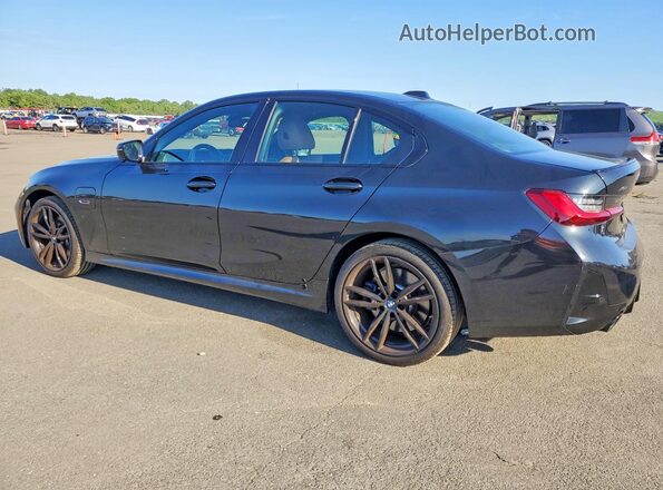 3MW39FS09P8D35211 2023 BMW 3 SERIES Black Задня ліва чверть