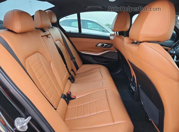 3MW5R1J00M8C03298 2021 BMW 3 SERIES Черный Вид задних сидений
