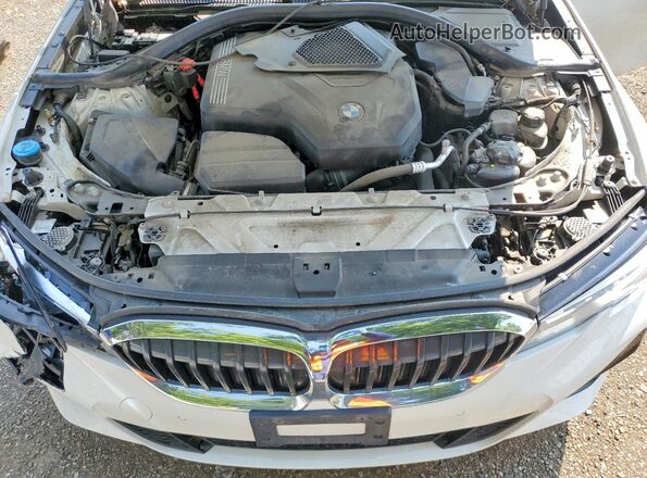 3MW5R7J00M8B49634 2021 BMW 3 SERIES White Widok wnętrza z tyłu