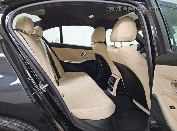 3MW69CW03T8F94244 2026 BMW 3 SERIES Black Rear seats view