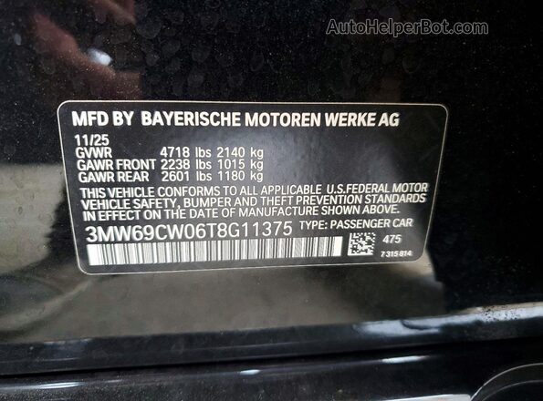 3MW69CW06T8G11375 2026 BMW 3 SERIES Black Widok komory silnika