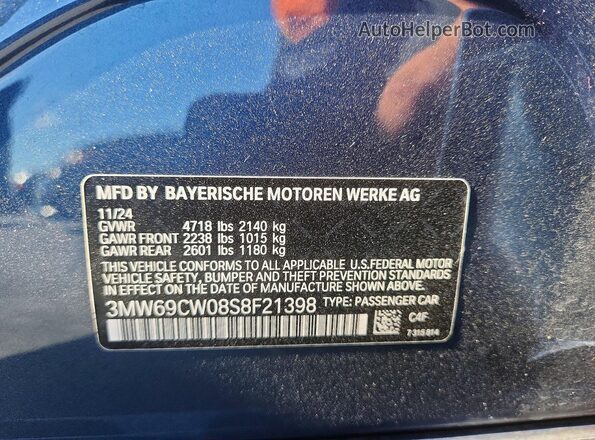 3MW69CW08S8F21398 2025 BMW 3 SERIES Blue ძრავის განყოფილების ხედი