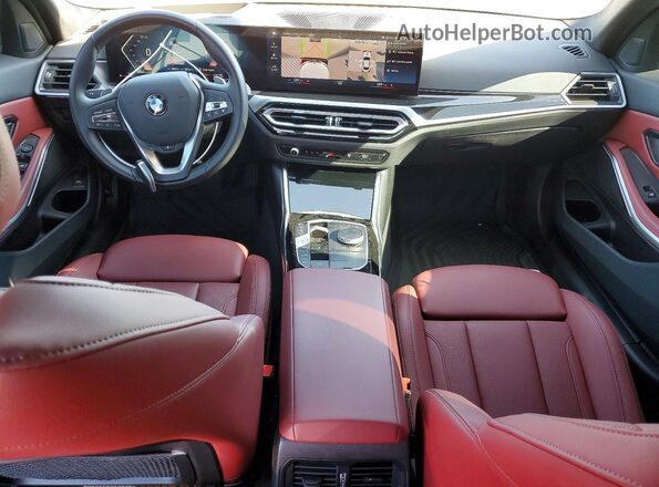 3MW69FF03P8D23739 2023 BMW 3 SERIES Белый Вид панели приборов