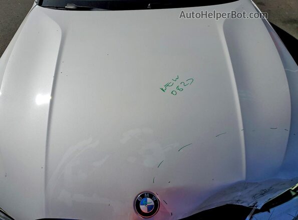 3MW69FF03P8D23739 2023 BMW 3 SERIES Белый Вид задней части салона