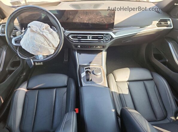 3MW89FF07P8C80354 2023 BMW 3 SERIES Gray Вид панелі приладів