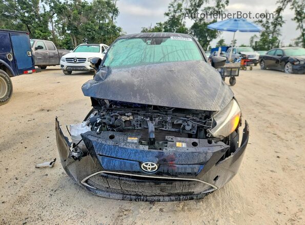 3MYDLBYV6HY191334 2017 TOYOTA YARIS Black Դիմացի տեսք