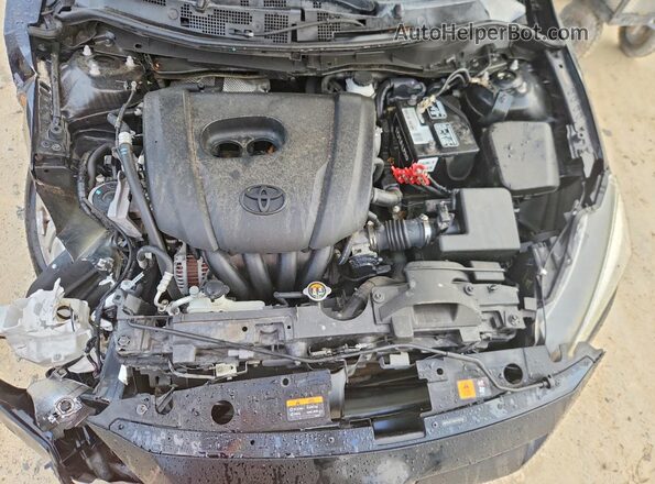 3MYDLBYV6HY191334 2017 TOYOTA YARIS Black Սալոնի հետևի տեսք